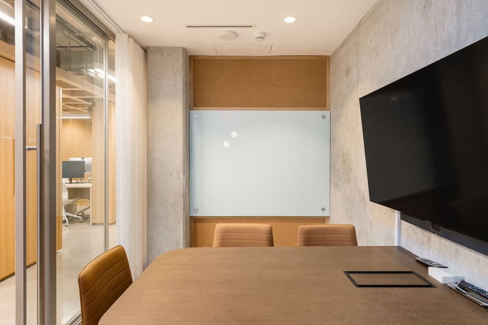 Meeting Room - Pavilion Cowork Stadium Beatty - Image 3