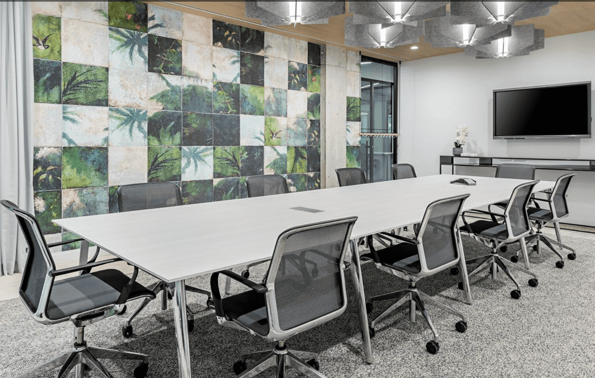 meeting-room--LfXariku5MFdTlYU11c-meeting-room-01.png