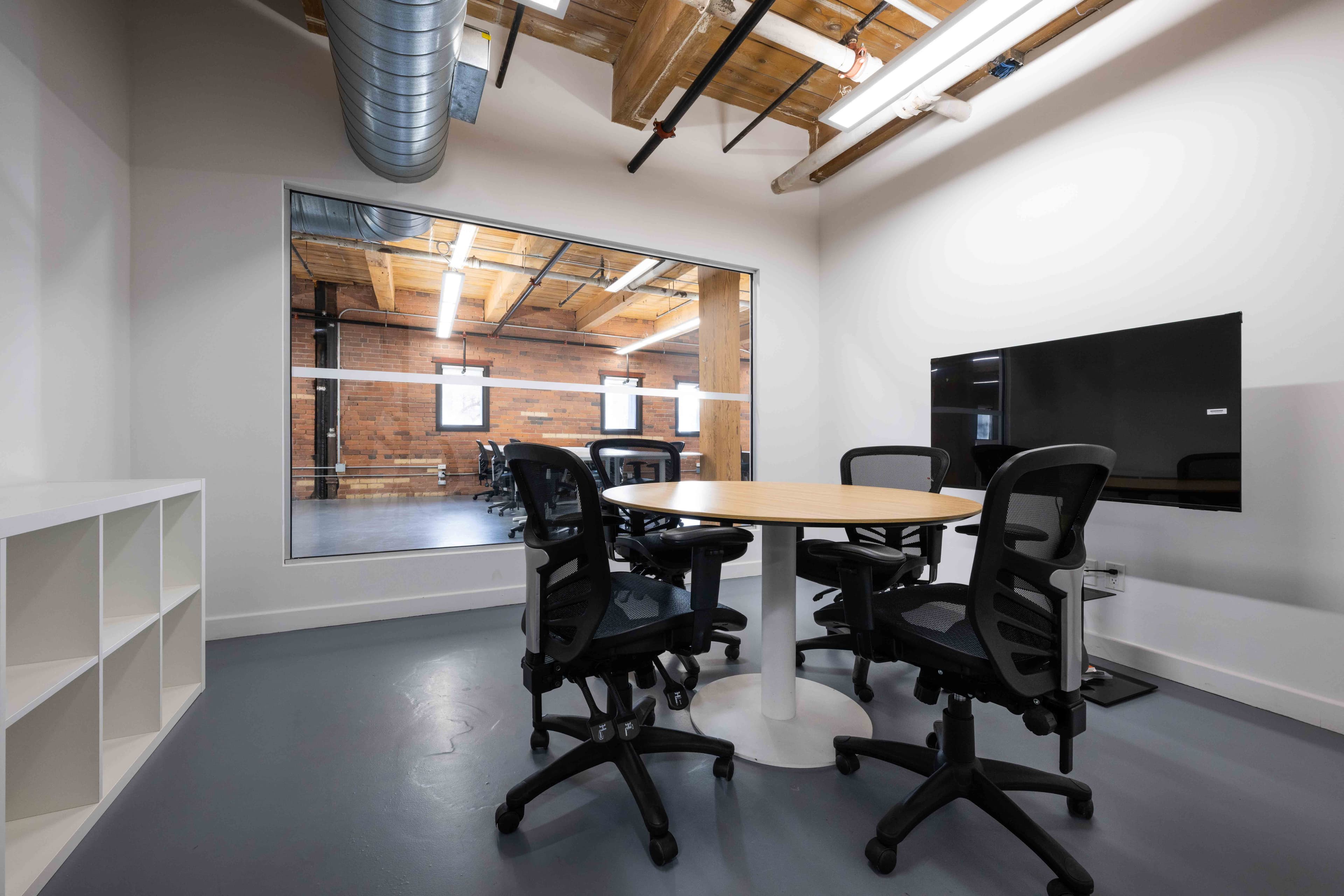 Flexday Suites - 241 Spadina Avenue, Suite 300 - Image 3