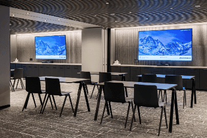 meeting-room-industrious-rockefeller-center-meeting-room-03.png